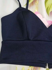 (1100)Navy Blue Cropped Tank Top