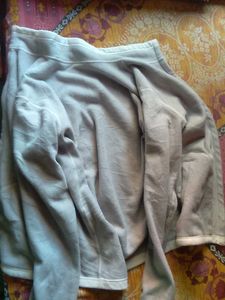 White Casual Sweatshirt