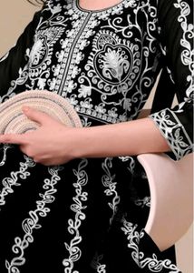 Elegant Black & White Kurta