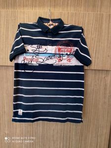 Selling New Navy Blue T-shirt Coz Of Size Issue
