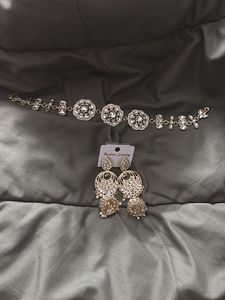 Elegant Hair band with earrings