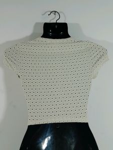 H&amp;M Beige Crop Top