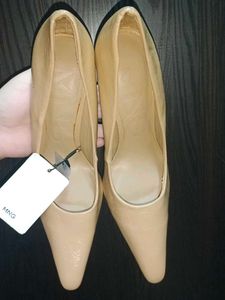 Mango Pumps