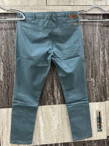 Roadster Men Teal Blue Slim Fit Solid Chinos