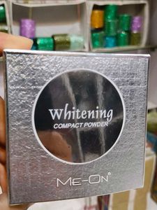ME-ON Whitening Compact Powder