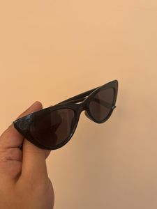 Chic Cat-Eye Sunglasses