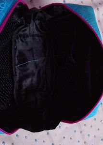 4 compartment blue pouch