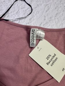 H&amp;M Divided Pink Ribbed Crop Top