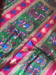 Pink &amp; Green Patterned Saree