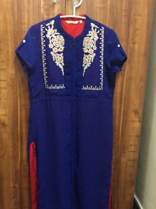 Avaasa Top And Dupatta