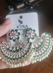 PRICE DROP! Green, Pink And White Kundan