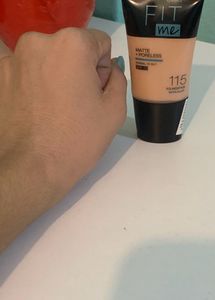 Maybelline Fit Me, Blue Heaven Foundations, One Beauty Blender,( Free 2 Lipliner and 1 White Kajal)