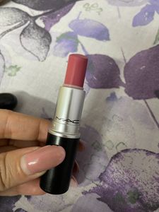 MAC Lipstick Shade -611 Please Me