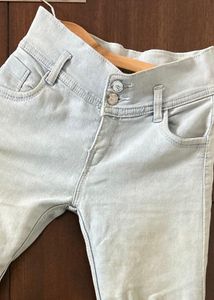 blue denim skinny jeans