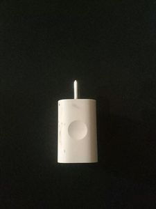 i am selling apple adopter original