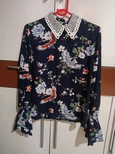 Floral Blouse with Lace Collar