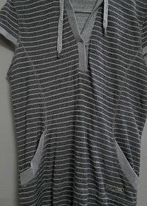 Hooded Dress With Pockets❗️SALE❗️
