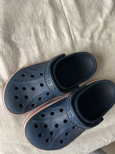 Navy Crocs Flip Flops fits perfect for uk 6