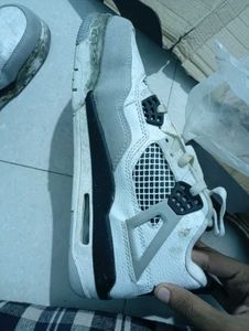 Air Jordan Retro 4 Shoes