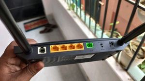 TP-Link XC220-G3v GPON ONU Router – Dual Band WiFi