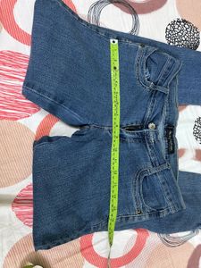 29 Inch Jeans