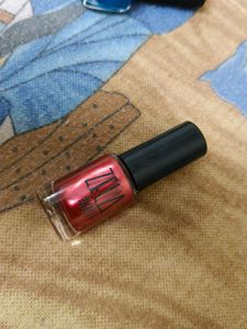 Blue &amp; Red Nail Polish Set
