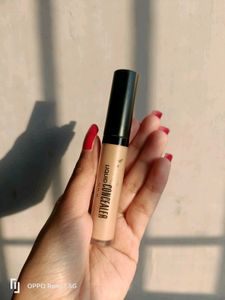 Swiss Beauty Concealer In The Shade 04