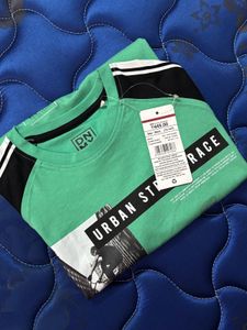 Boys Graphic Round-Neck Tshirt