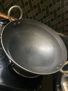 Iron kadhai