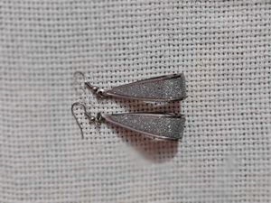 Sparkling Triangle Earrings
