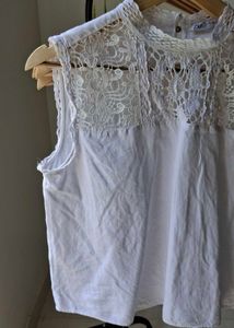 ZARA White Lace Detail Sleeveless Top