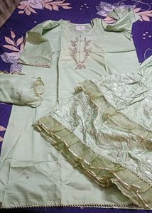 Grara Unstitched Suit
