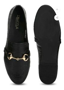 Black croc pu loafers shoe with Gold Chain