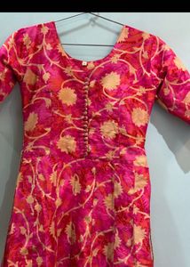 Elegant Floral Print Ethnic Gown