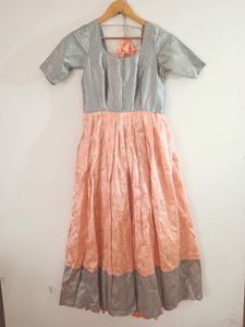 Girls Feative Wear Frock (Kids)