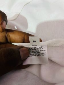 UNIQLO TEE 100% xl
