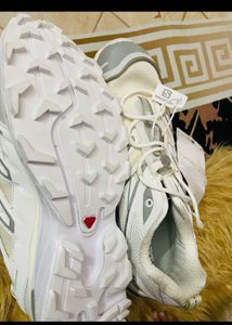 Salomon XT-6 White/Grey - Size [Insert Siz