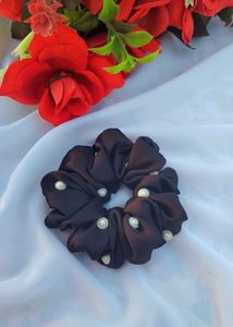 Black Scrunchie