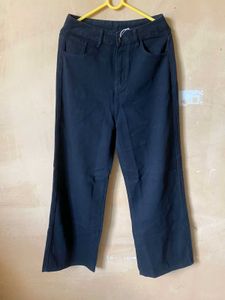 Straight Jean's