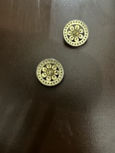 Earings