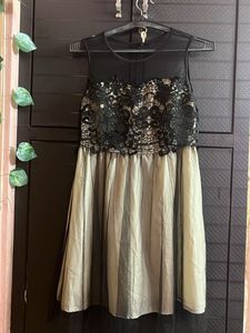 Lace Detail Party Dress