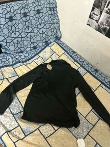 Chic Black Long Sleeve Top
