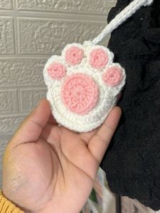 Crochet Cat Paw Airpods Pouch