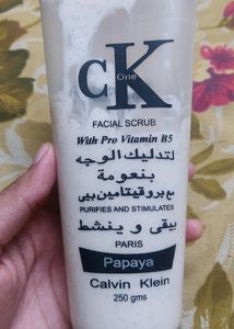 Calvin Klein - Face Scrub