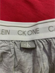 Girls Short Size L
