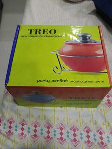 TREO Ceramicware Casserole