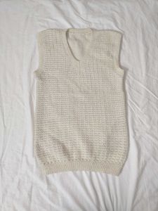 Vintage Sleeveless Knit Vest hand made