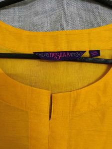 A Pretty Kurta With Floral Print