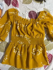 casual Puff Sleeves Floral Print Women Yellow Top