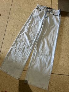 Light Wash Wide Leg Jeans